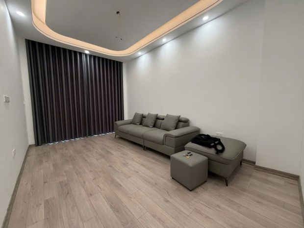 Bán nhà đẹp phúc lợi  6 tầng  thang máy , ngõ ô tô 7626285