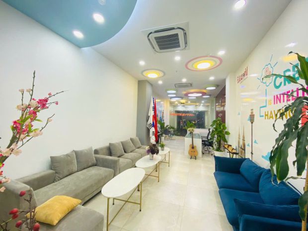 Chính chủ cần bán gấp tòa nhà 7 tầng mặt tiền quận 7 - 35 7627045