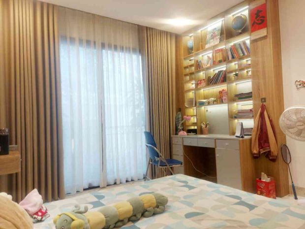 Bán nhà đẹp thạch bàn- ngõ nông- oto- 45m 5 tầng hơn 7 7627271