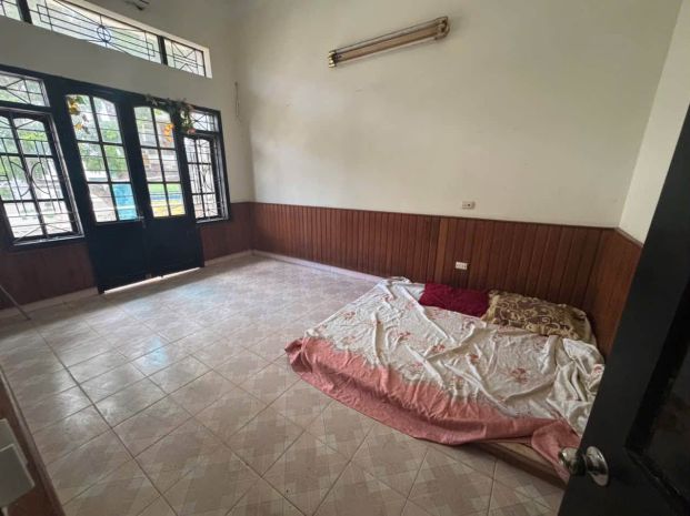 Nhà mặt phố đức giang 90m2, 3 tầng, mt rộng 7m, đường ô tô 7627816