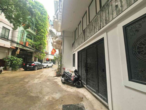 Căn hộ cho thuê bồ đề 120m2, 8 tầng thang máy, 25 phòng 7628897