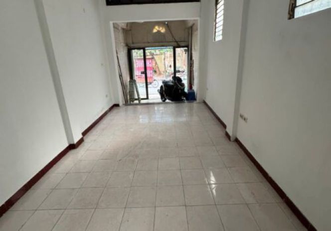 Cho thuê cửa hàng tầng 1 số 12a nguyễn cao, hai bà trưng, 7630279