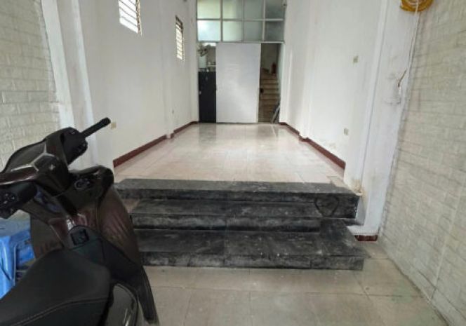 Cho thuê cửa hàng tầng 1 số 12a nguyễn cao, hai bà trưng, 7630280
