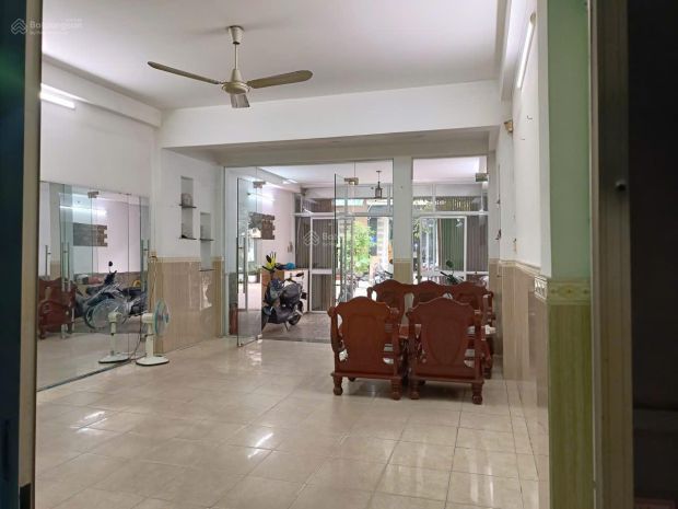 Cho thuê mặt bằng kinh doanh mặt tiền đường tân cảng  vị 7631071