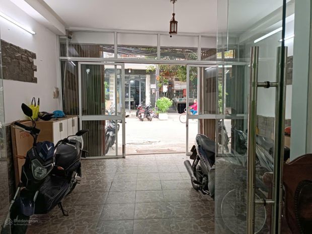 Cho thuê mặt bằng kinh doanh mặt tiền đường tân cảng  vị 7631073