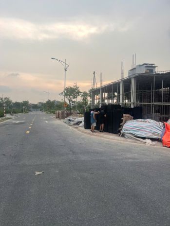 Đất nền kđt ngọc châu mặt 5m đối diện nhà ở xã hội giá 3.x 7631105