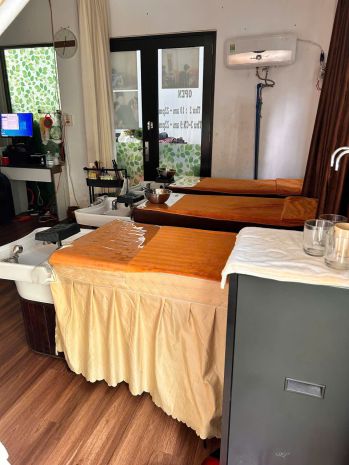 Sang nhượng spa hoạt động ổn định  vị trí đẹp  vào là 7631146