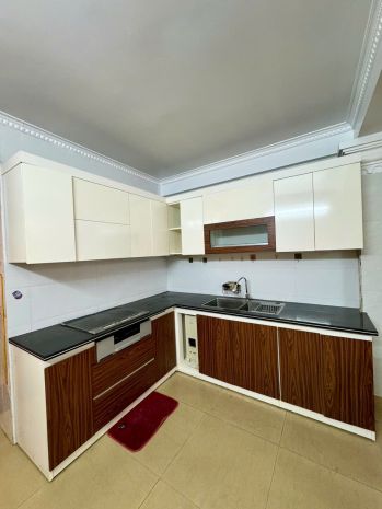 Bán nhà 4 tầng hồ sen  trung tâm hải phòng 7631690