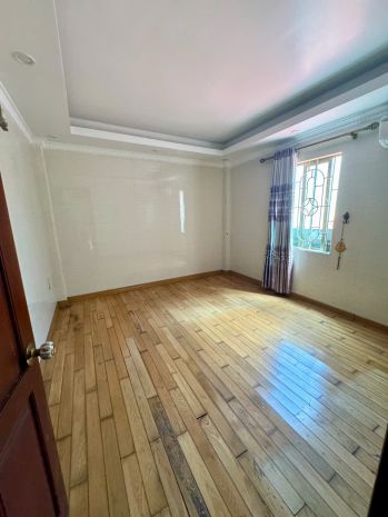Bán nhà 4 tầng hồ sen  trung tâm hải phòng 7631691