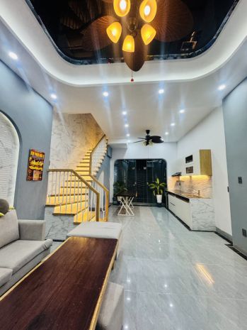 Bán nhà 4 tầng, 50m2, đường nguyễn duy trinh, q9, thủ đức, 7634321