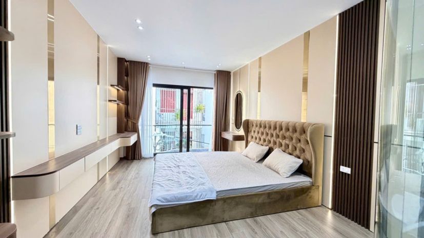 Bán nhà phúc lợi  45m² x 6 tầng  gara ô tô  thang 7635101