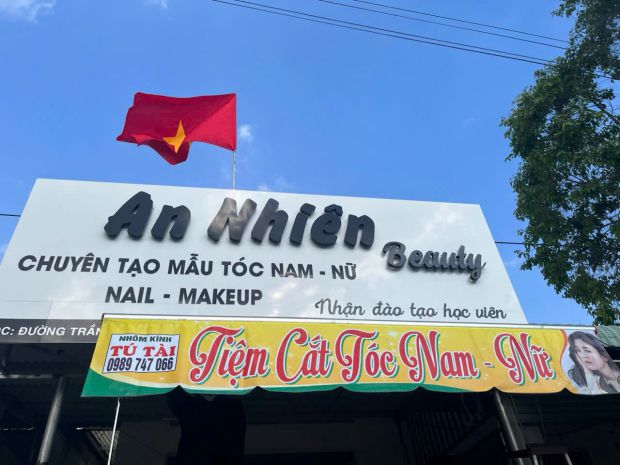 Sang nhượng gấp toàn bộ tiệm salon nam - nữ - ngay kcn dona 7635505