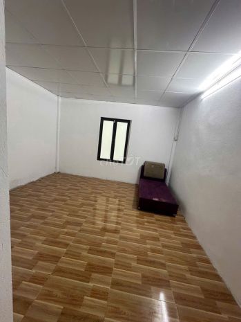 Chính chủ cho thuê nhà riêng giá rẻ ở ngõ 183 đặng tiến 7636620