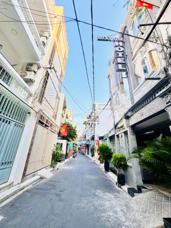 Siêu phẩm 3 mặt tiền hxh đ.lê thị riêng, p.bến thành, quận 7636721