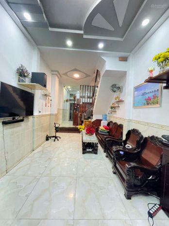 Nhà đẹp tám danh xe hơi sát cửa, 3 tầng hoàn công, 7637392