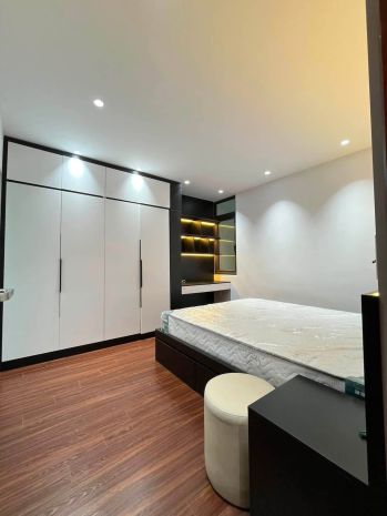 Bán nhà phố đình thôn 47m², 7 tầng thang máy, gác lửng, 7638010