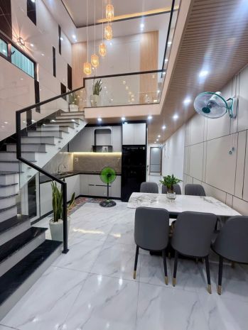 Nhà kiệt thẳng thông sát trần cao vân, 92m2, ngang hơn 7639053