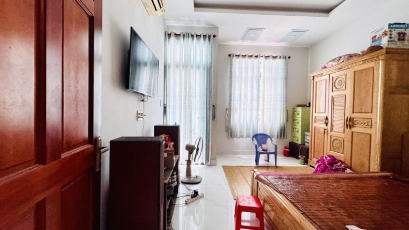 Bán nhà 3 tầng, 68m2,  đường số 5, linh xuân, thủ đức. tp 7639360