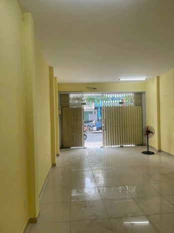 Chính chủ cần cho thuê mặt bằng kinh doanh  vị trí đẹp 7639989