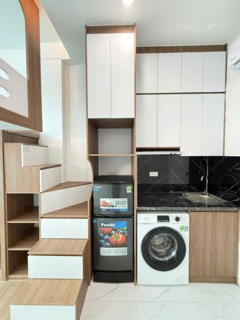 Bán tòa nhà dòng tiền 100 trth - hoàng văn thái, thanh 7641152