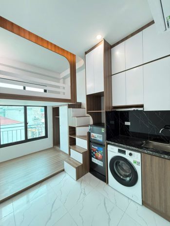 Bán tòa nhà dòng tiền 100 trth - hoàng văn thái, thanh 7641154