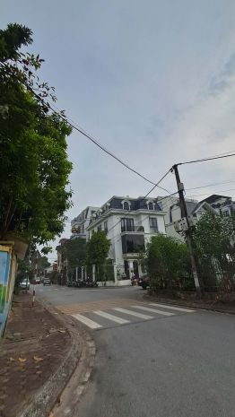 Bán biệt thự sài đồng 360m2- 4 tầng  đẳng cấp đại gia- 89 7642071