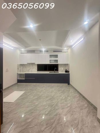 Nhà mới thang máy chỉ 11,5 tỷ  hiếm giữa lõi đống đa! 7642475