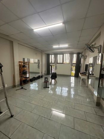 Chính chủ cho thuê nhà nguyên căn full nội thất kèm máy móc 7642501