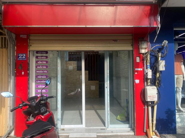 Bán nhà 3mx9m,1 trệt 1 lầu 2pn 1wc,22 cửu long p15 q10 7646043
