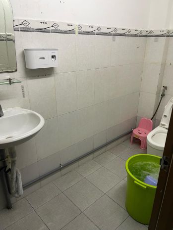 Bán nhà 3mx9m,1 trệt 1 lầu 2pn 1wc,22 cửu long p15 q10 7646047