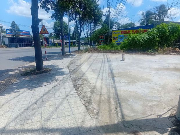 Cho thuê đất 2 mặt tiền  vị trí đẹp, tiềm năng kinh doanh 7646347