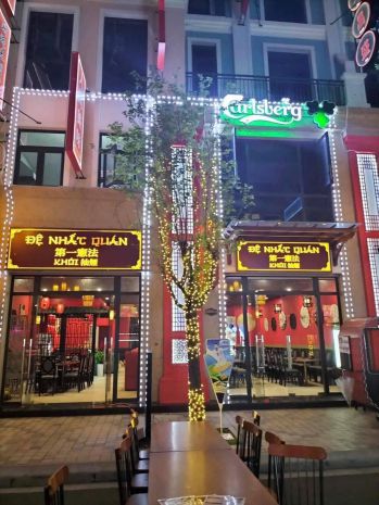 Chính chủ sang nhượng  cho thuê nhà hàng tại vinhomes 7646542