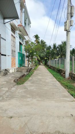 Hot hot  chính chủ cần bán lô đất góc tại x. hoài sơn, tx. 7646599