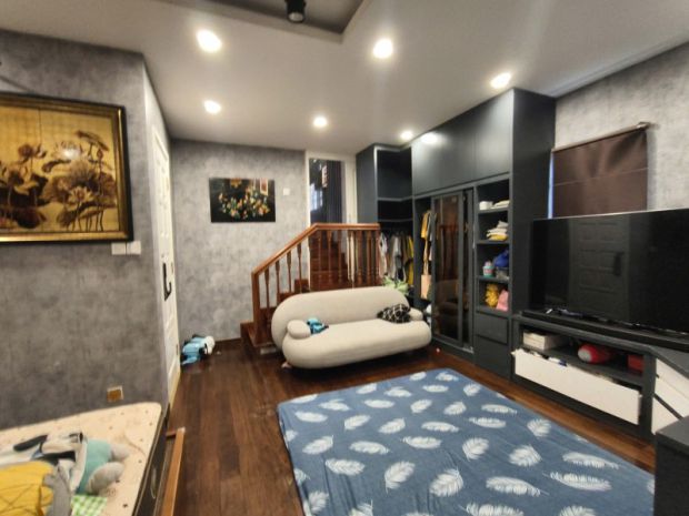 Bán nhà tân bình oto vào nhà 80m2 4 tầng ngang 6.6m bạch 7647830