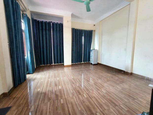 Ô tô vào tận cửa, nhà 3t, 4n, 117m2, mt5m, tiên dương, đông 7648047