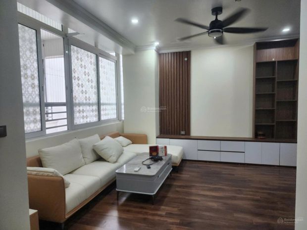 Gia đình chuyển xuống nhà đất, cần bán gấp căn hộ chung cư 7648692