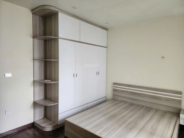 Gia đình chuyển xuống nhà đất, cần bán gấp căn hộ chung cư 7648693