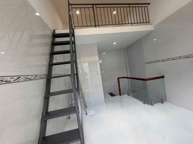 Sát mặt tiền phú thọ hoà - 3 tầng chỉ 2đ hơn 7648888