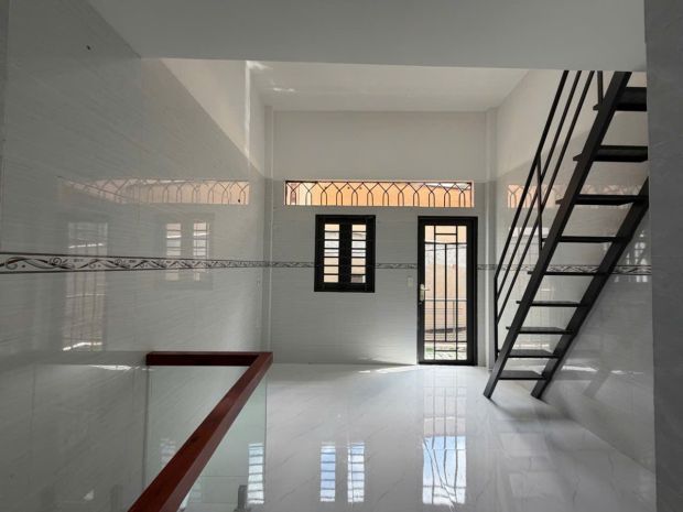 Sát mặt tiền phú thọ hoà - 3 tầng chỉ 2đ hơn 7648889