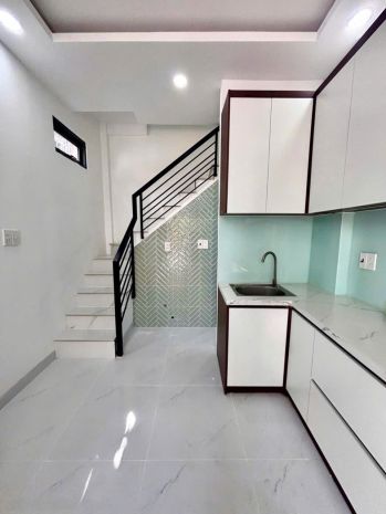 Nhà 2 tầng mới đẹp kế bên âu cơ  giáp tân bình, quận 11 7648891
