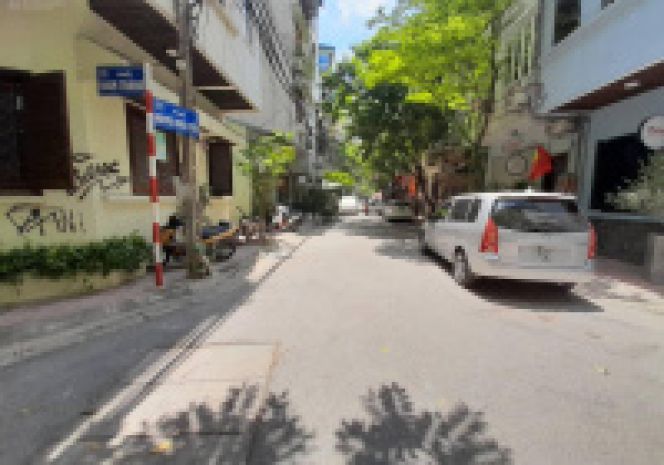 Bán nhà ngũ xã, nguyễn khắc hiếu, ba đình 215m2, mt10m đất 7649022