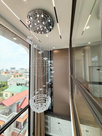 Bán nhà ngọc thụy 52m 7 tầng mt5.1m thang máy gara ô tô 7651877