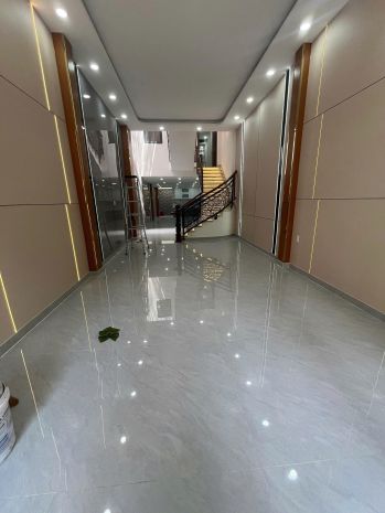 Chính chủ bán nhà mặt tiền đường trần hưng đạo quận tân phú 7652364