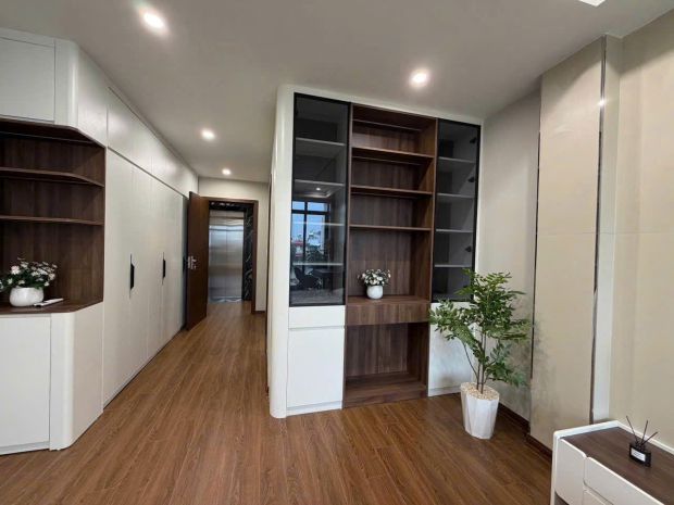 Siêu phẩm nhà đẹp phúc lợi   50m²  6 tầng  gara ô tô 7652555