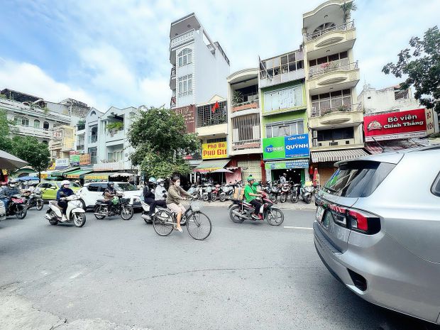 Bán nhà 4 tầng - mt đ. lý chính thắng, quận 3 - hdt 60trth 7652711