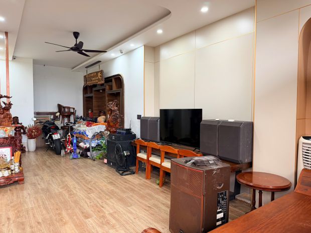 Chính chủ gửi bán shophouse 4.5 tầng 2 mặt tiền nguyễn 7652816