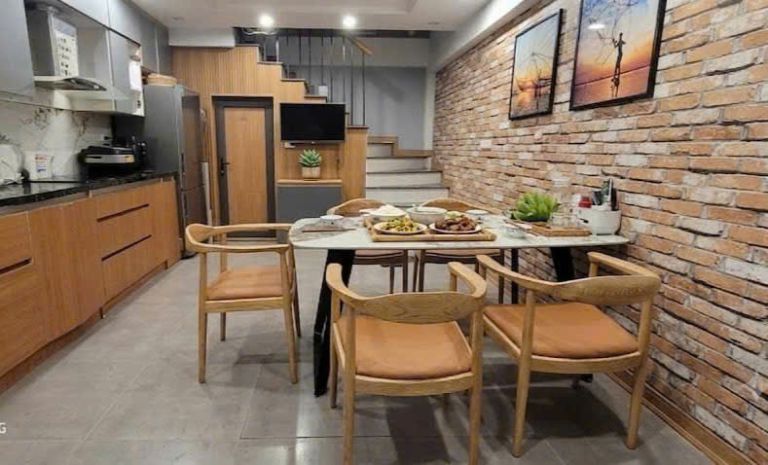 Bán nhà cù chính lan  thanh xuân  nhà mới 5 tầng  mt 4m 7653410