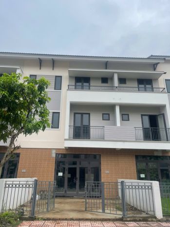Cắt lỗ 1 căn liền kề 90m² chỉ còn 7,365 tỷ tại centa city 7655789