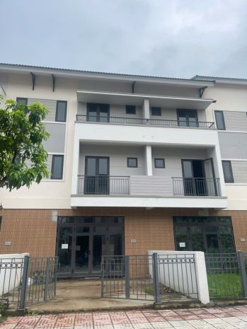 Cắt lỗ 1 căn liền kề 90m² chỉ còn 7,365 tỷ tại centa city 7655790