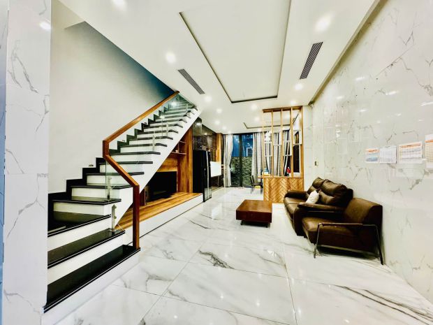 Bán nhà 3 tầng đường giang châu 3 - đường 7m5, sát 7655832